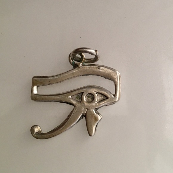 Final Sale Eye Of Hours Silver Pendent Made in Egypt - Picture 2 of 6